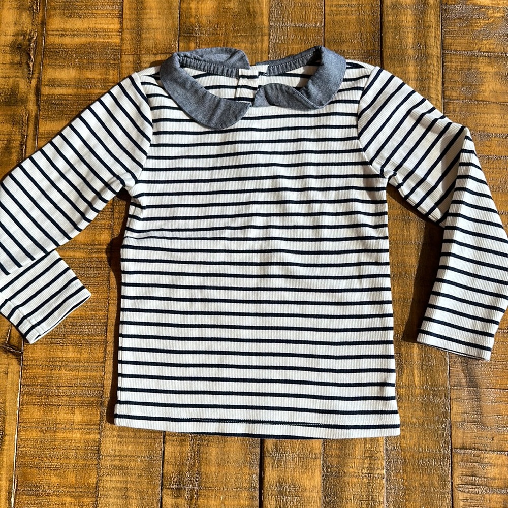 Gap long sleeved striped girls shirt (3T)